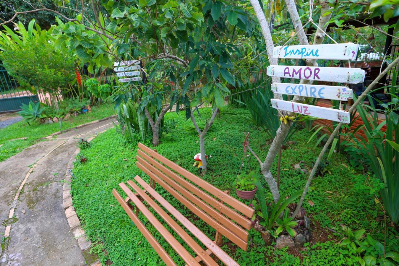 Bed and Breakfast Pousada Linda Flor Alto Paraíso de Goiás Exterior foto